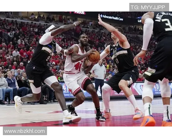 公牛与雄鹿季后赛精彩对决全场录像回放分析与精彩瞬间集锦