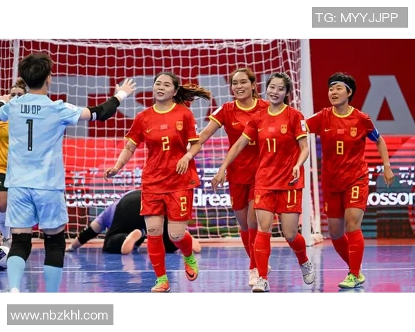 龟尾女足迎战华川队全力争胜展现女足风采与拼搏精神