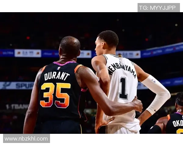 马刺与老鹰激战三月二十三日NBA赛季精彩对决即将上演